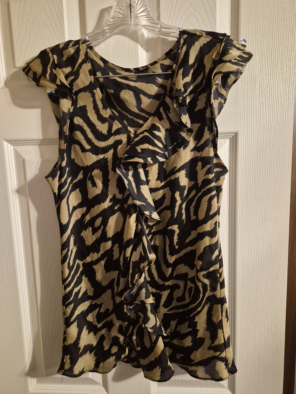 Beginning Boutique Black and Tan Ruffle-Front Sleeveless Blouse